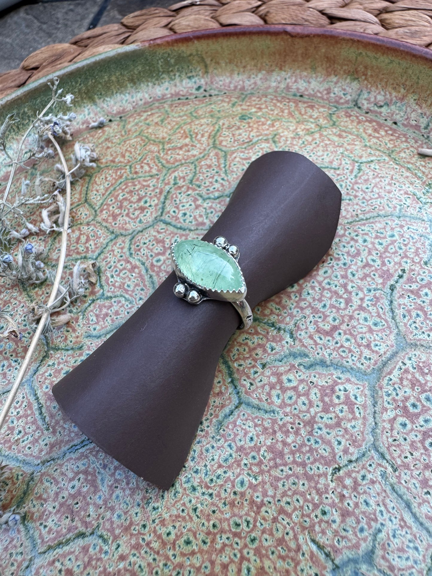 Prehnite Waypoint Ring - Size 7 1/2