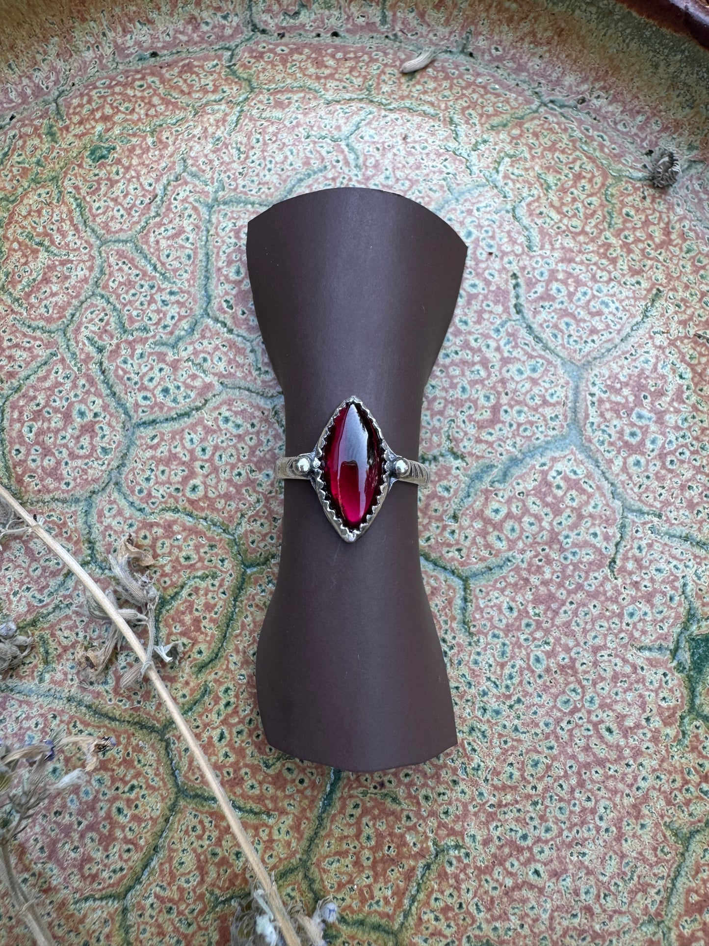 Rhodolite Garnet Waypoint Ring - Size 7 1/2
