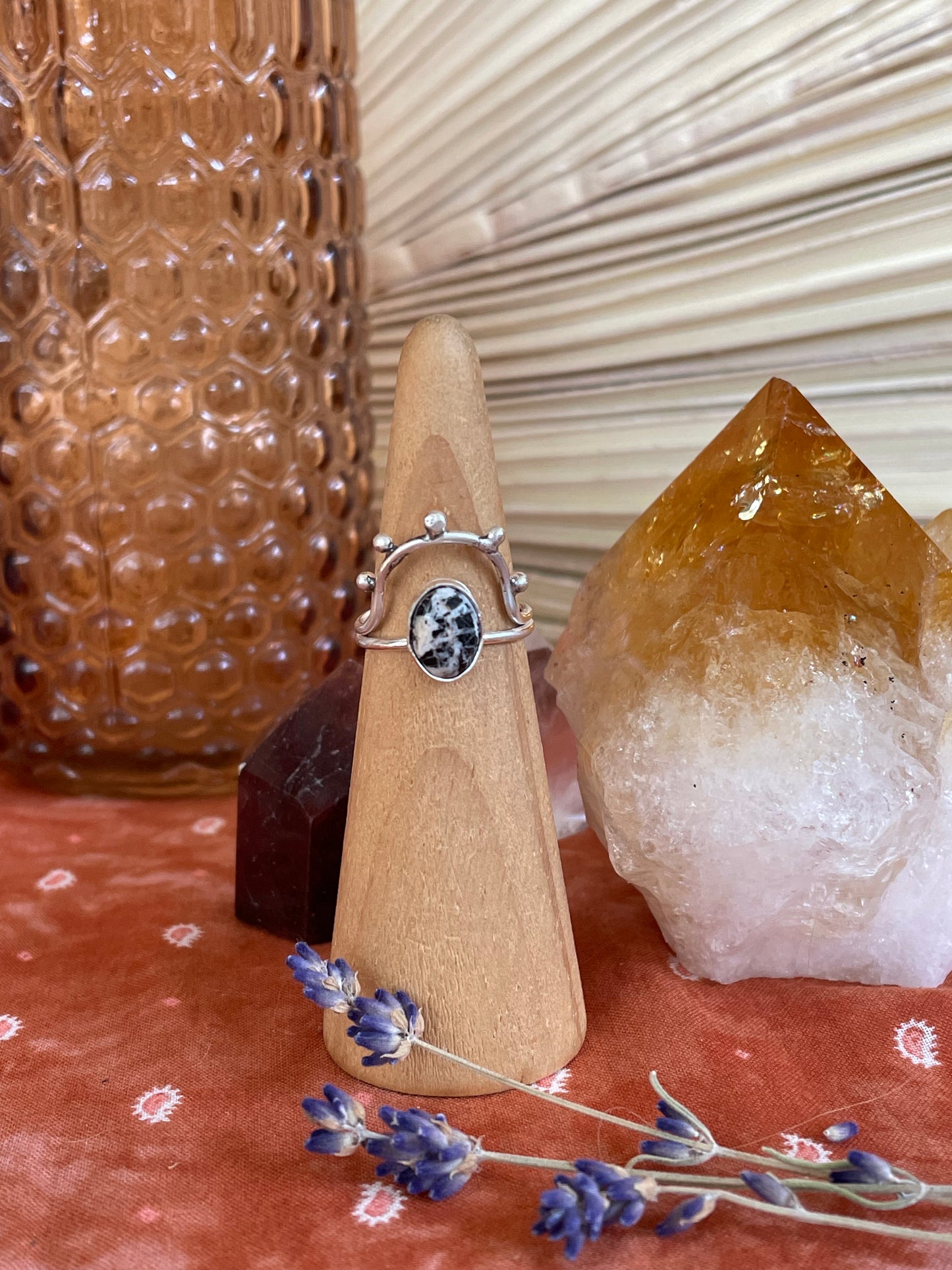 White Buffalo "Sonora" Ring - size 6 1/4