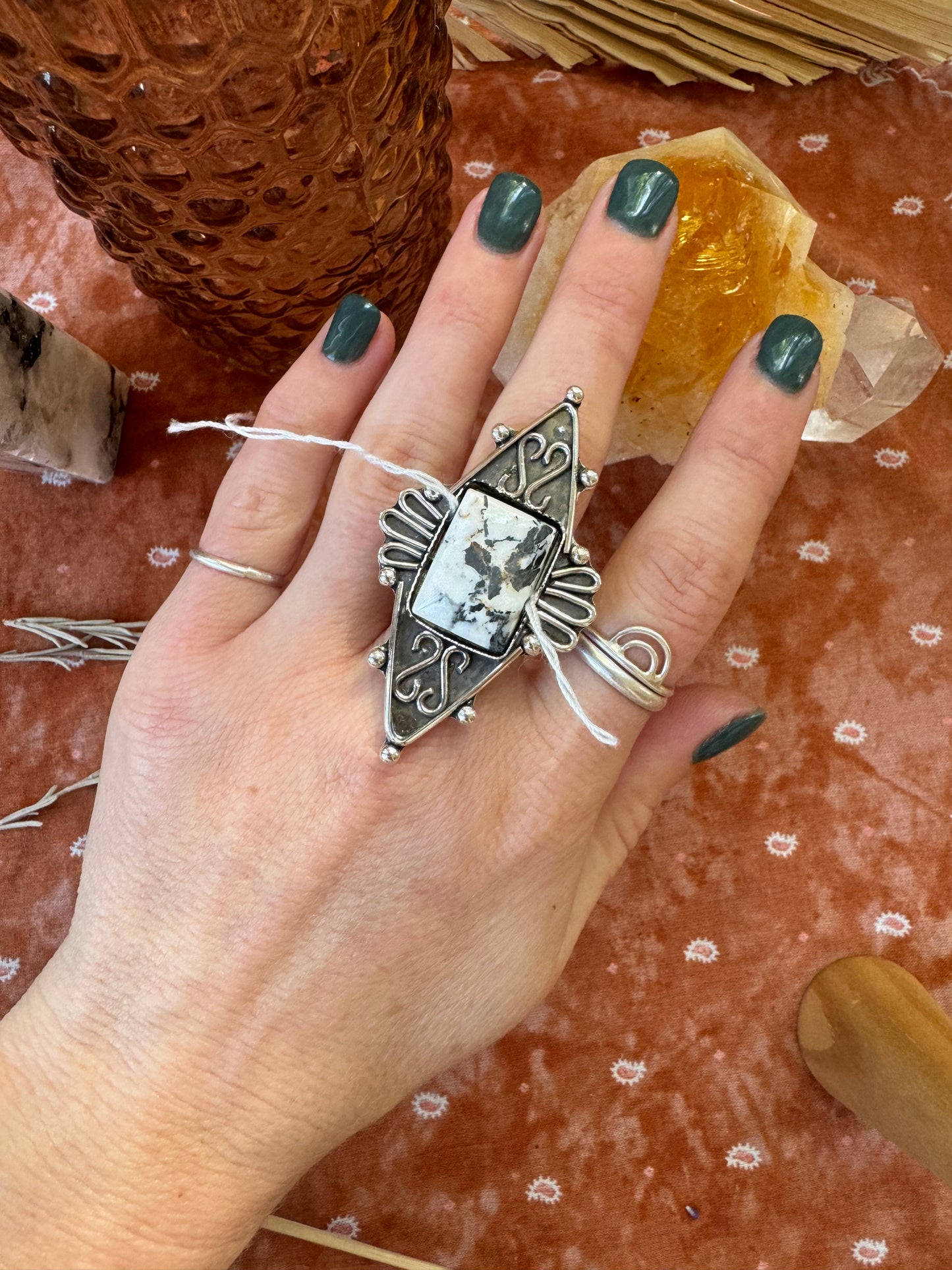 White Buffalo Turquoise "Paradise Valley" - Unfinished