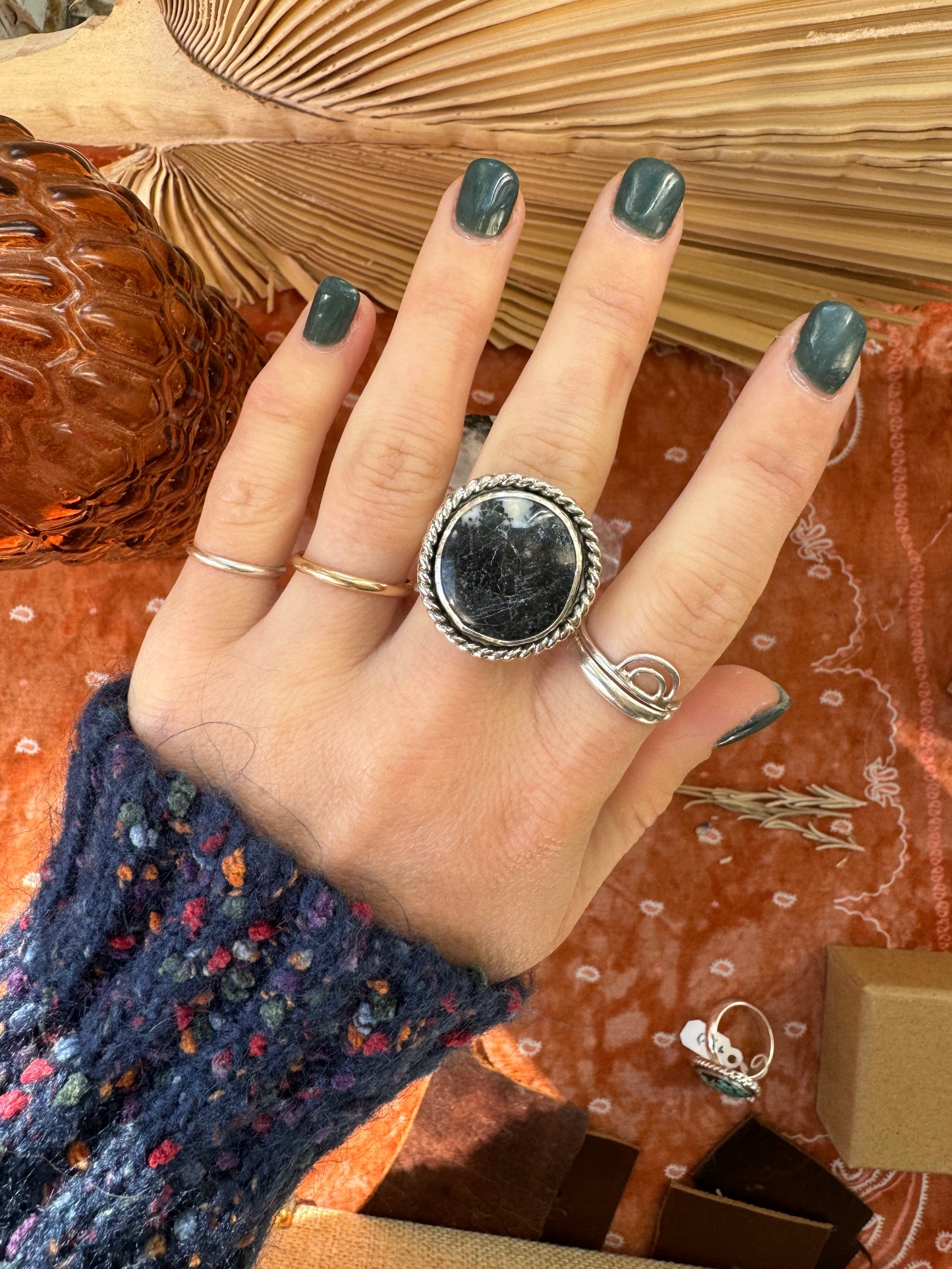 White Buffalo Turquoise Statement Ring - Size 7 1/4