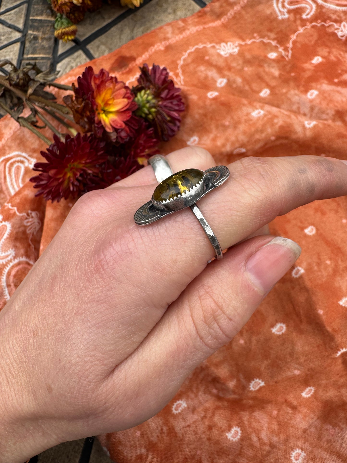 Amber "Reflections" ring - size 7 1/4