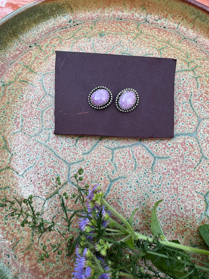 Phosphosiderite Studs