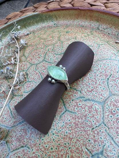 Prehnite Waypoint Ring - Size 7 1/2