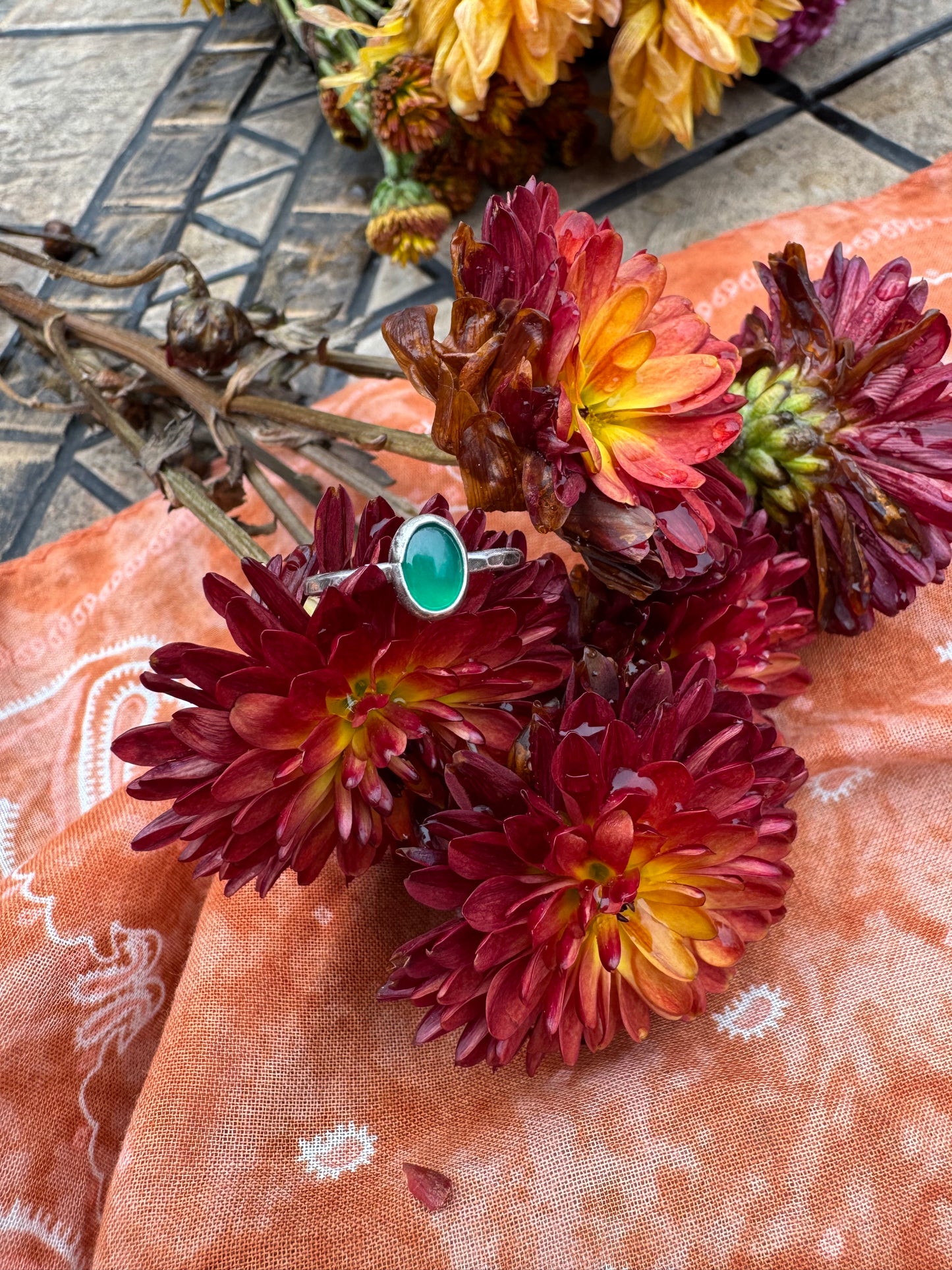 Green Onyx stacker ring - size 4 1/2