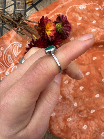 Green Onyx stacker ring - size 4 1/2