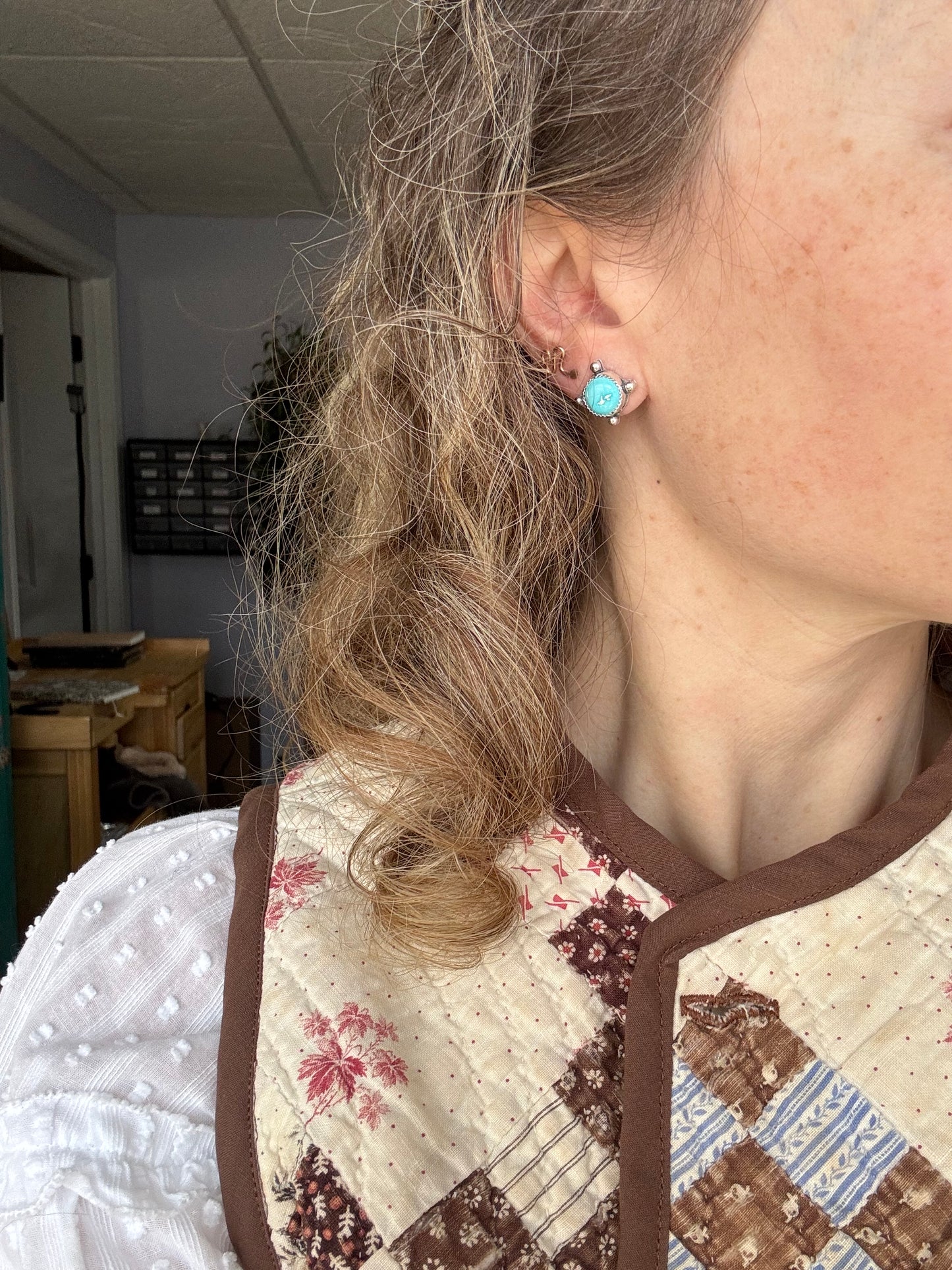 Blue Turquoise "waypoint" Studs no.1