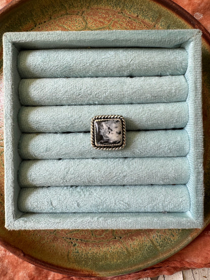 White Buffalo Ring no. 3 - Size 6