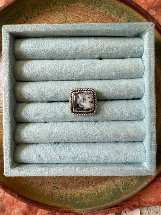 White Buffalo Ring no. 3 - Size 6