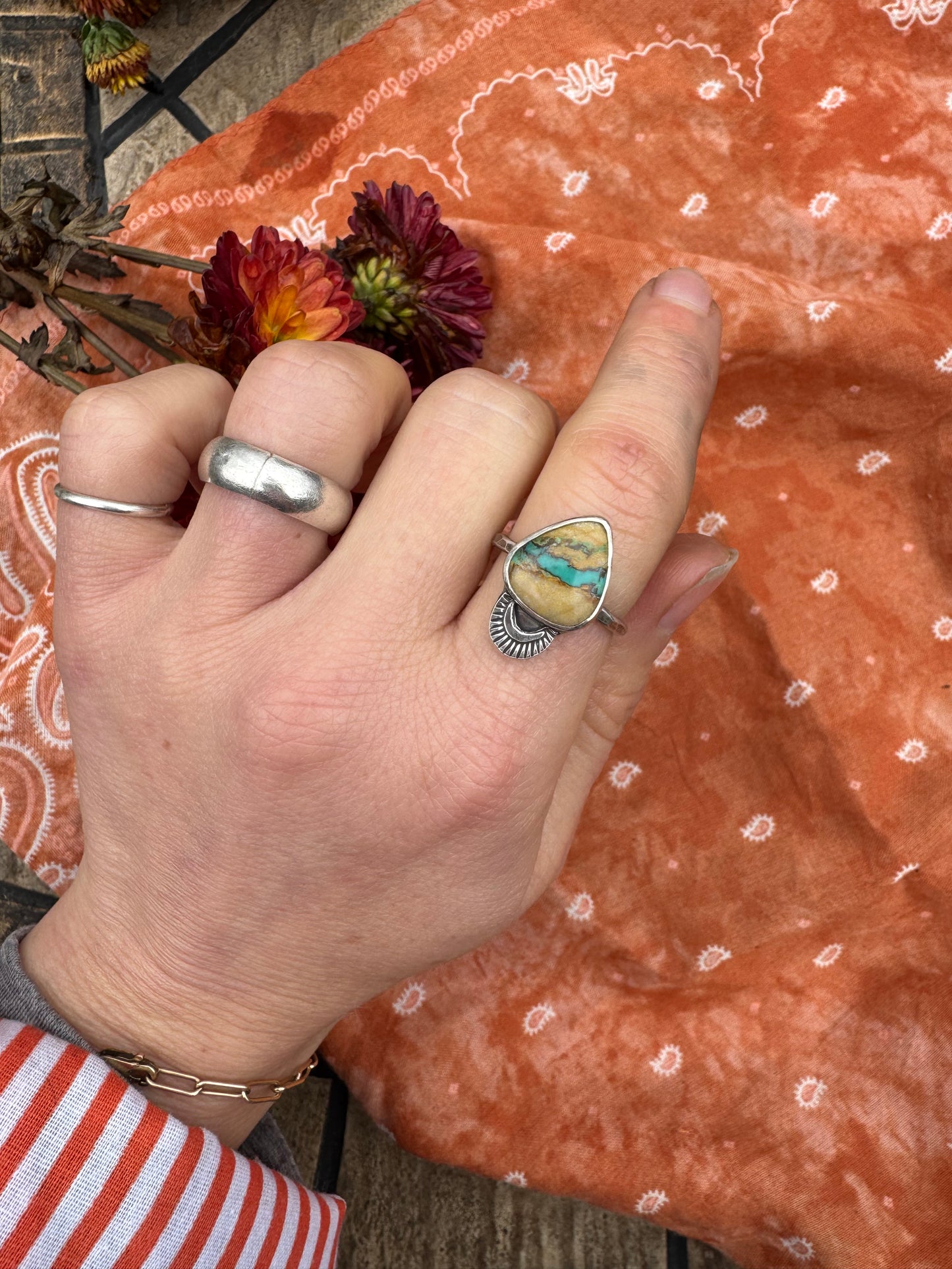 Royston Ribbon Turquoise Ring - size 7