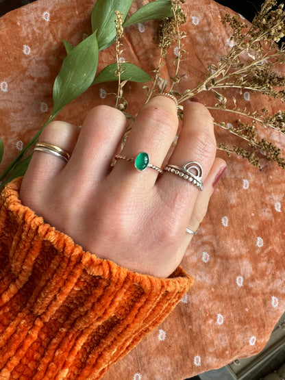 Green Onyx Stacker Ring - Size 8