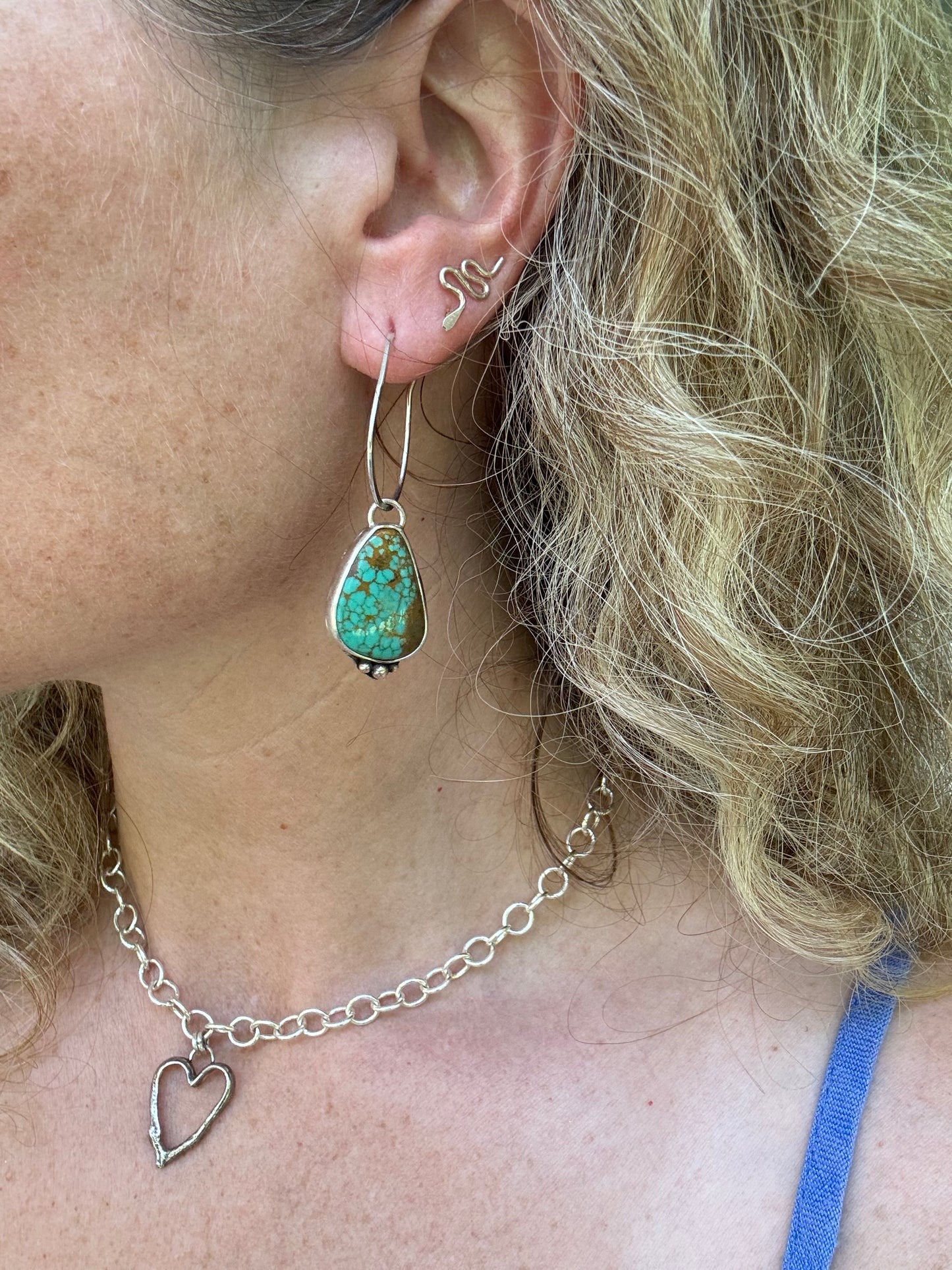 No. 8 Turquoise hoops