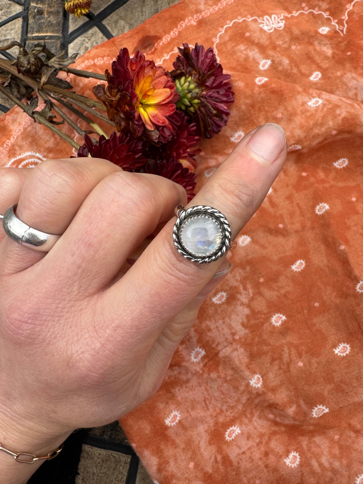 Moonstone ring - size 5