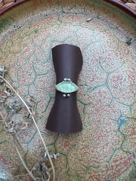Prehnite Waypoint Ring - Size 7 1/2