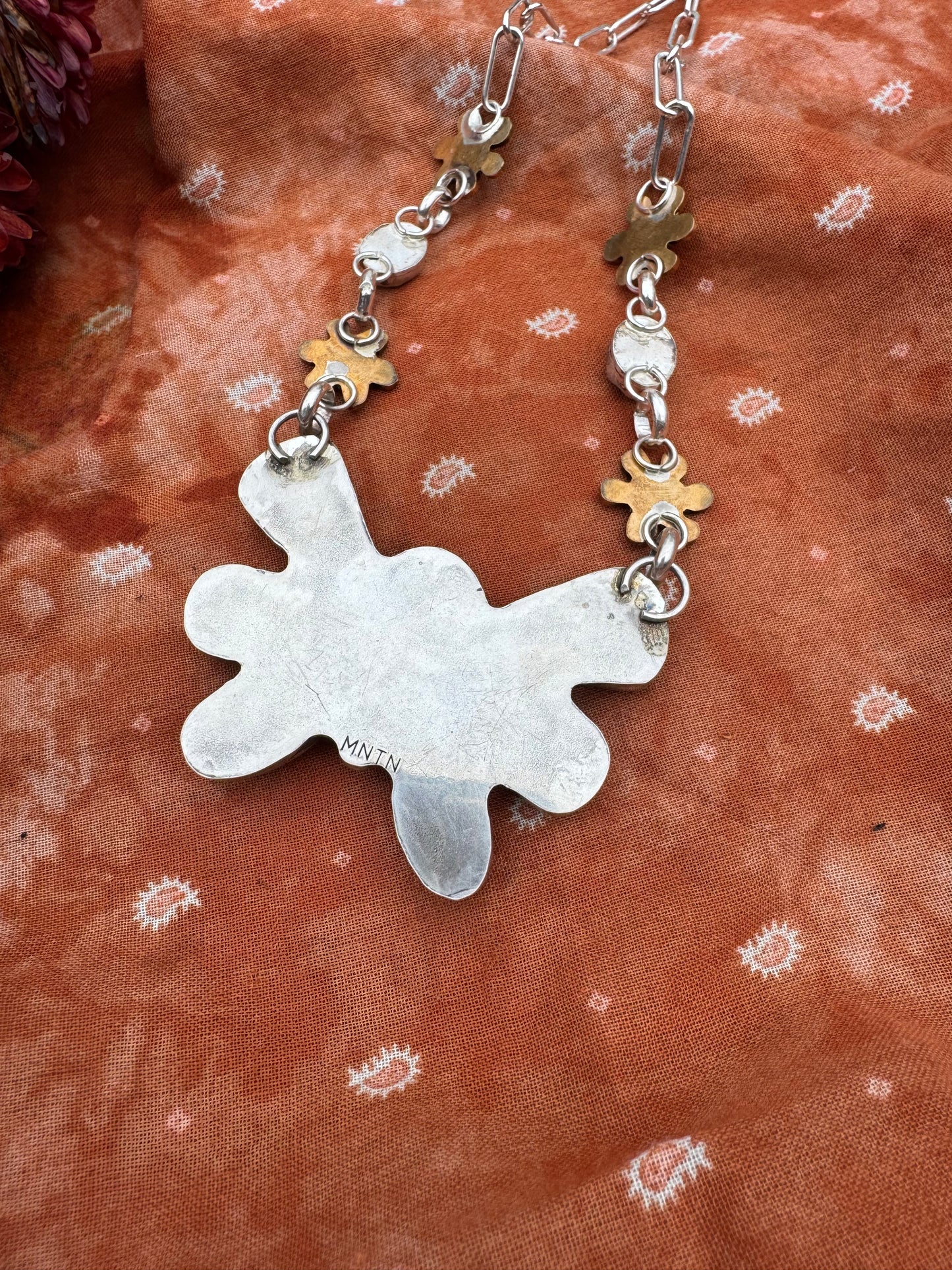 Mariposa Statement Pendant no.1