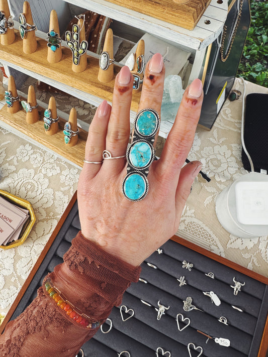 Kingman Turquoise "Day Hike" Statement ring - Size 6 1/2